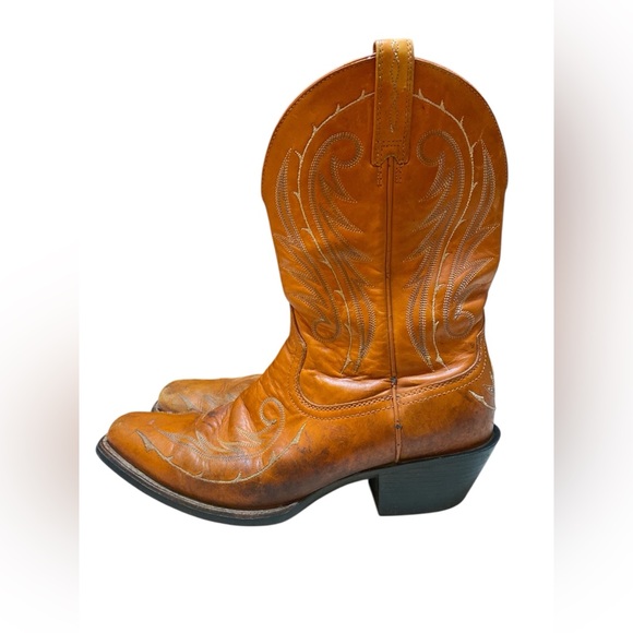 Ariat Woman’s Orange/Brown Western Distressed Square Toe Boots, Size 9. - Picture 3 of 16